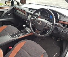 TOYOTA AVENSIS - Image 3/10