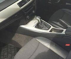 2011 BMW Series 3