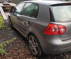 VOLKSWAGEN GOLF BREAKING PARTS ONLY