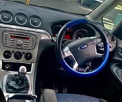 Ford galaxy 2008