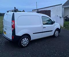 Renault Kangoo 1.5 DCi - Image 7/10