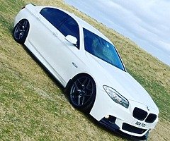 2011 BMW Series 5 - Image 4/5
