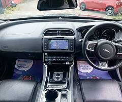 2017 Jaguar XE 20d R-Sport 180 Auto - Image 7/10