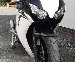 HONDA CBR-1000 RR8 FIREBLADE