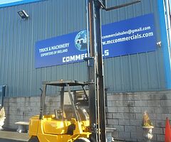 FOR SALE: Caterpillar Forklift 2.5 Ton - Image 7/8