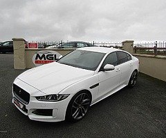 2017 Jaguar XE - Image 4/10