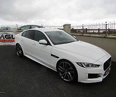 2017 Jaguar XE - Image 5/10