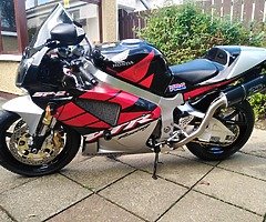 Honda VTR1000SP2 - Image 10/10