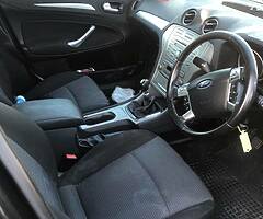 08 ford mondeo for breaking six speed manual