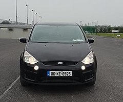 Ford s max