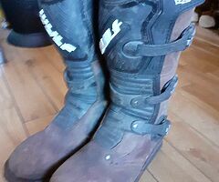 Trials boots (8)