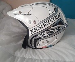 Kids trials helmet