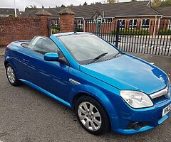 2005 Vauxhall Tigra