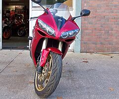 2004 Yamaha YZR-R1 with only 18904 miles. - Image 3/6
