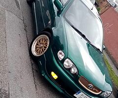 1.6 SR E11 Corolla