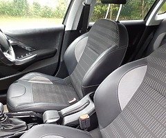 2015 Peugeot 2008 - Image 6/10