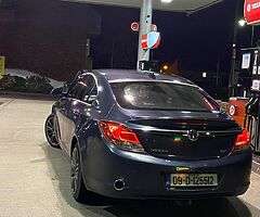 Vauxhall ins￼￼ignia 2009 2.0 Diesel