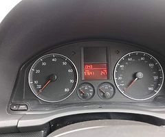 Volkswagen Golf - Image 4/6
