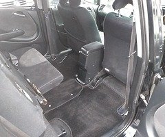Honda fit 1.5.L. Automatic.120 000 miles. NCT 03/20. Tax 04/19 - Image 5/10