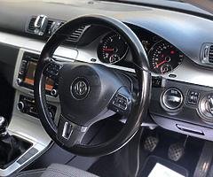 Volkswagen Atlas - Image 8/10