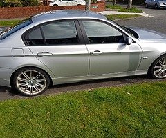 06 Bmw 320 D . 1350 euro
