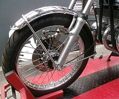 1976 SUZUKI GT380A GT 380 3 CYLINDER CLASSIC 2 STROKE - Image 7/10