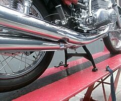 1976 SUZUKI GT380A GT 380 3 CYLINDER CLASSIC 2 STROKE - Image 9/10