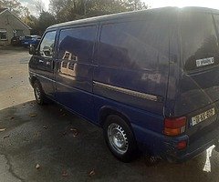 Volswagen transporter 2.4 diesel - Image 3/8