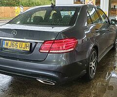 2015 Mercedes-Benz  E - class