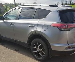 172 Toyota rav4 hybrid Awd - Image 8/10