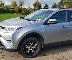 172 Toyota rav4 hybrid Awd - Image 9/10