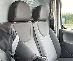 2009 Peugeot Expert