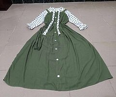 Gown - Image 7/8