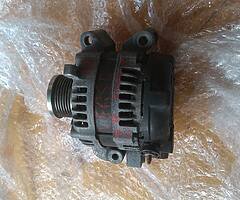 2011 genuine Toyota verso Luna alternator for sale