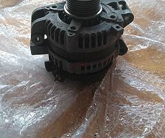 2011 genuine Toyota verso Luna alternator for sale