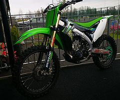 Kxf 450
2013
Bud racing seat
Black renthal bars - Image 4/5