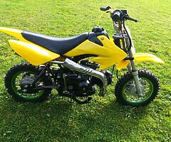 Kids dirt bike