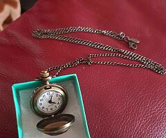 Karma necklace watch working 100%