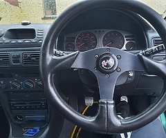 1.6 SR E11 Corolla