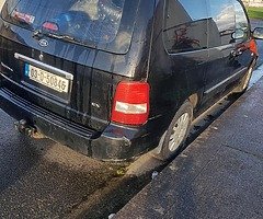 Kia sedona - Image 6/8