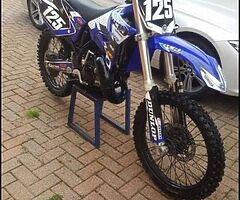 2004 yz125