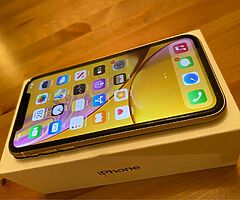 iPhone XR. Yellow. Unlocked