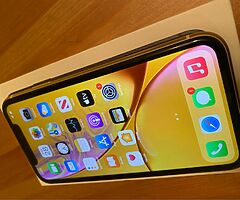 iPhone XR. Yellow. Unlocked