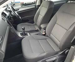 142 Volkswagen Golf 2.0 TDI 150BHP - Image 6/10
