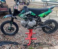 Stomp 120