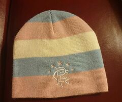 Girls rangers hat and scarf fit 6 _10 year old