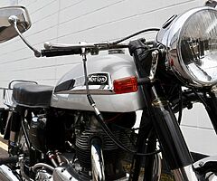 1962 Norton 650Ss