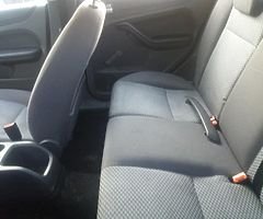Ford focus 07 1.8 petrol still drives but engine knocking in it all parts for sale pm me if into it - Image 5/7
