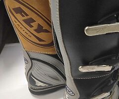 Motocross boots