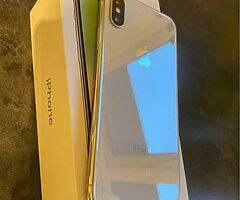 iPhone X. Unlocked